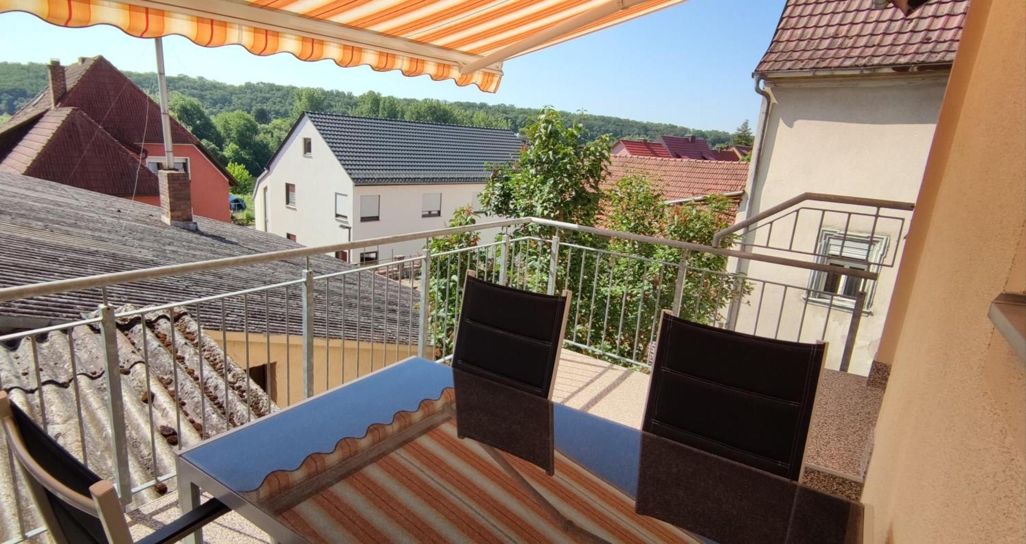 Ferienwohnung Nadine Petschler Obereisenheim Экстерьер фото